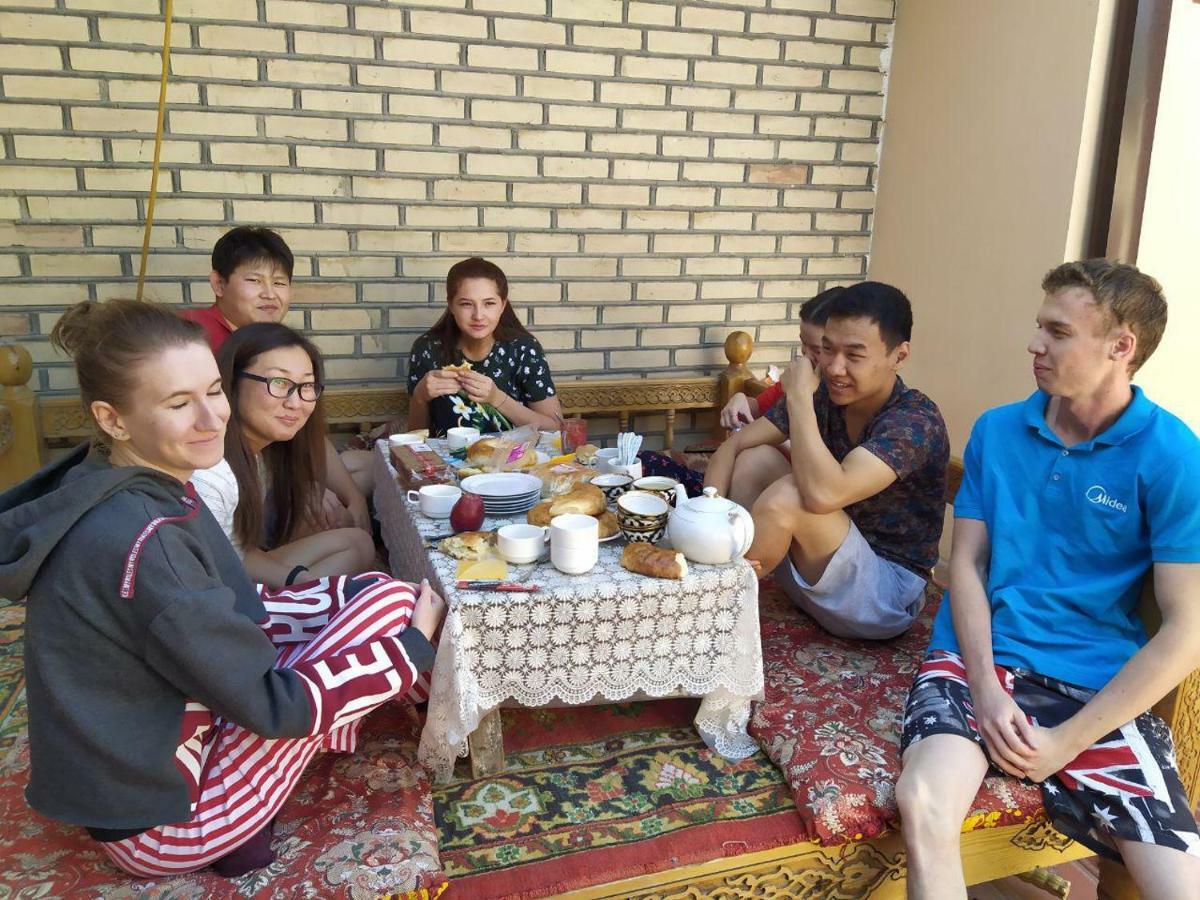 Nozisayyoh Hotel Buchara Buitenkant foto